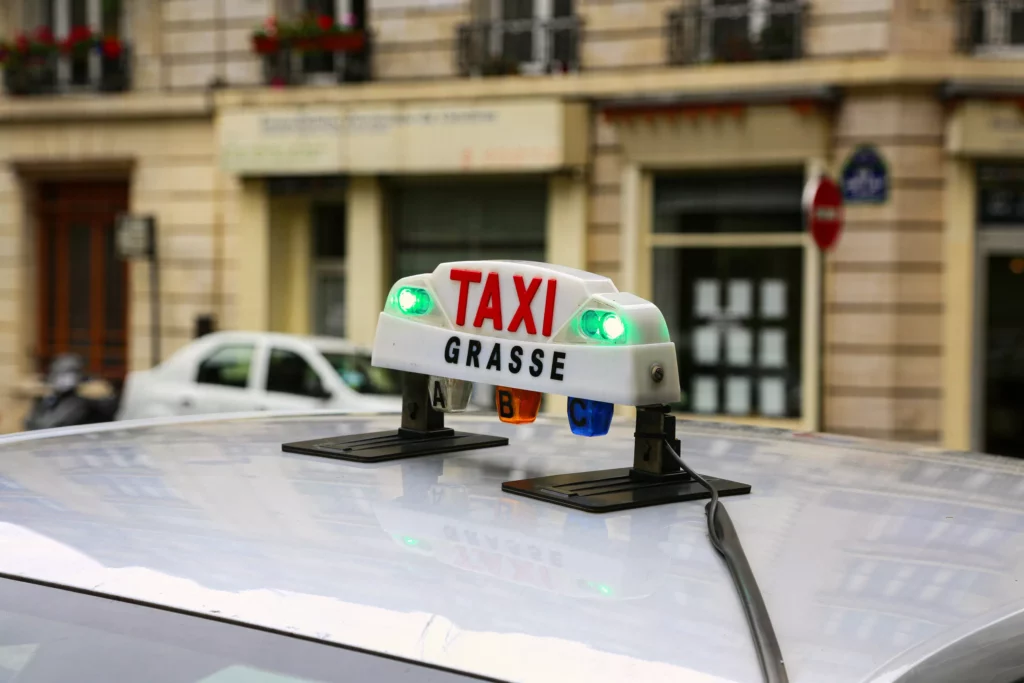 chauffeur taxi conventionne vsl a grasse